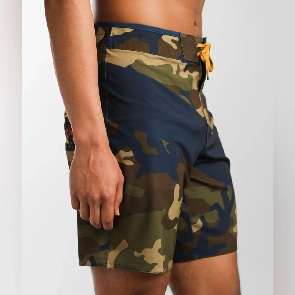 Billabong T Street Airlite Stretch Boardshort Baggies Camo Swim Beach Summer 36